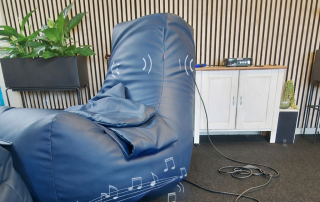 Musikpude med hvilestol